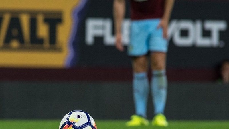 Và để chơi thì chắc chắn người chơi phải có đủ kinh nghiệm, yếu tố để quyết định chiến thắng Và để chơi thì chắc chắn người chơi phải có đủ kinh nghiệm, yếu tố để quyết định chiến thắng