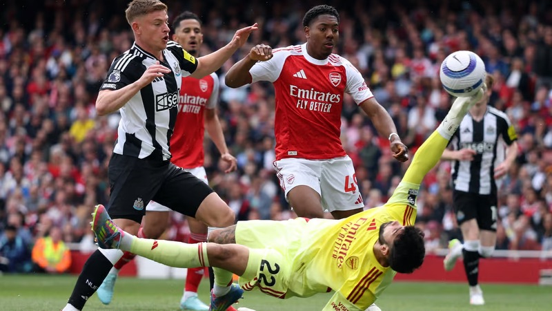 Arsenal vs Newcastle đang có hình ảnh trái ngược sau loạt trận đầu tiên Arsenal vs Newcastle đang có hình ảnh trái ngược sau loạt trận đầu tiên