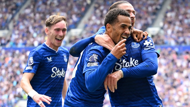 Nhưng Everton cũng đang cho thấy sự khó chịu với thành tích ấn tượng Nhưng Everton cũng đang cho thấy sự khó chịu với thành tích ấn tượng